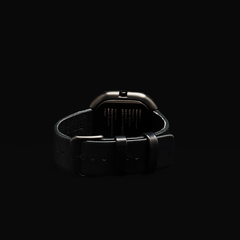 Issey Miyake SILAX004